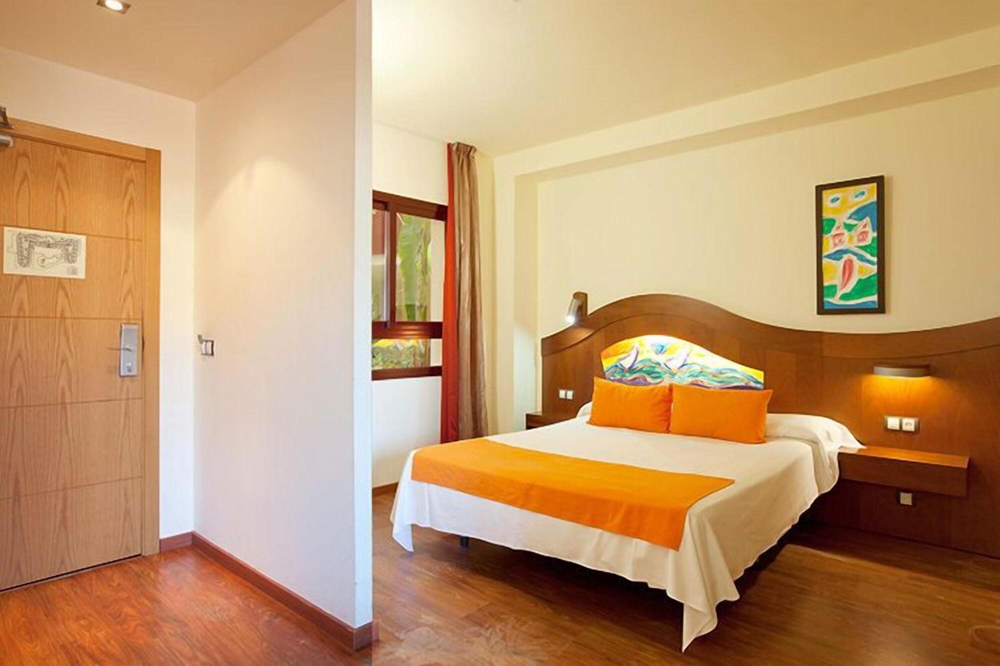 Ohtels Hotel 4*