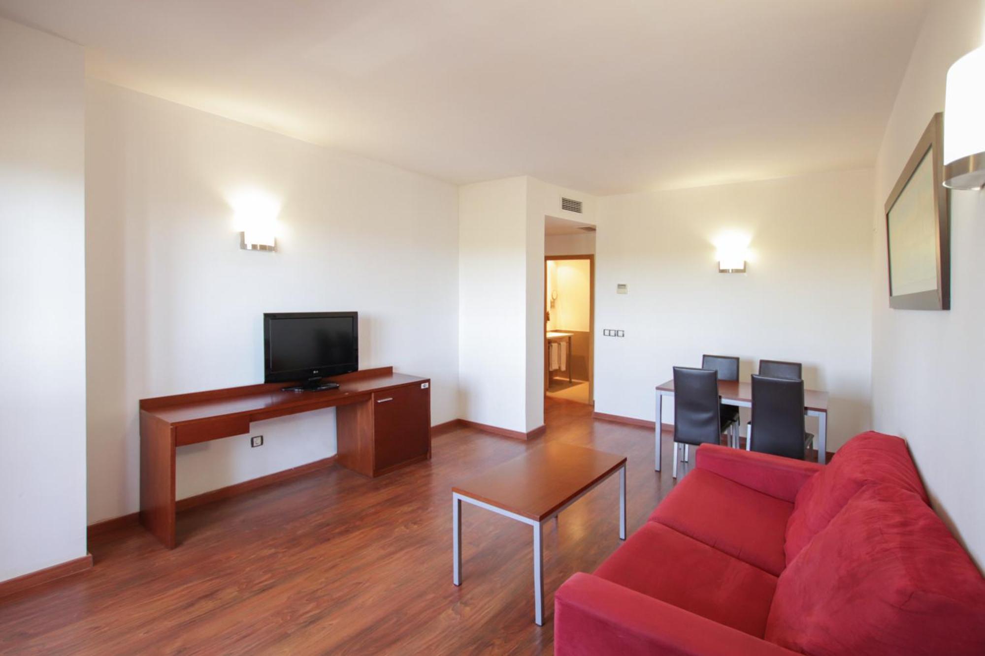 Ohtels Hotel 4*